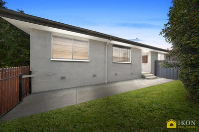 /international/au/8-parkside-drive-shepparton-vic-151945764/