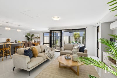 /international/au/32-maroog-way-nollamara-wa-151567164/