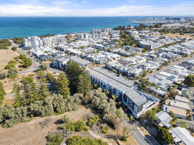 /international/au/27-59-breaksea-drive-north-coogee-wa-150803332/