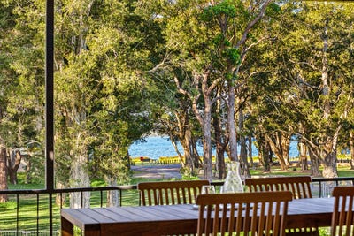 /international/au/103-natuna-avenue-budgewoi-nsw-150773752/
