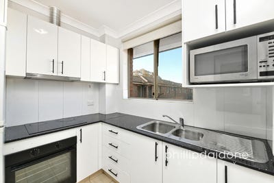 /international/au/15-27-the-crescent-berala-nsw-148670328/?lang=es