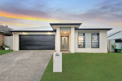 /international/au/44-einasleigh-street-morayfield-qld-151336700/