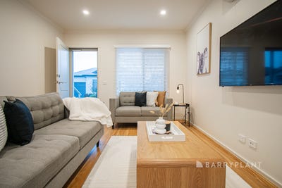 /international/au/39-10-skylark-boulevard-clyde-north-vic-148374836/