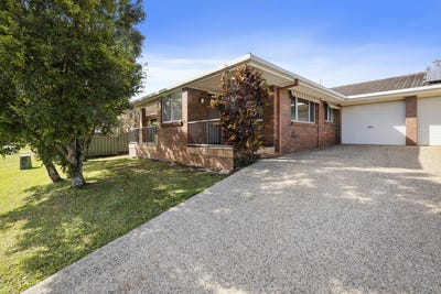 /international/au/2-1-gleneagles-place-banora-point-nsw-148399796/