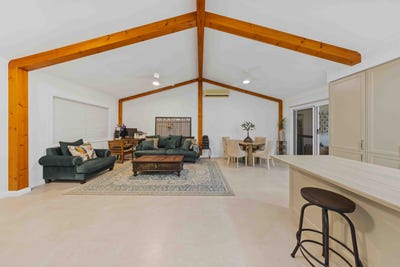 /international/au/81-martyn-road-bauple-qld-151185832/