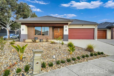 /international/au/29-black-braes-boulevard-mernda-vic-148470568/