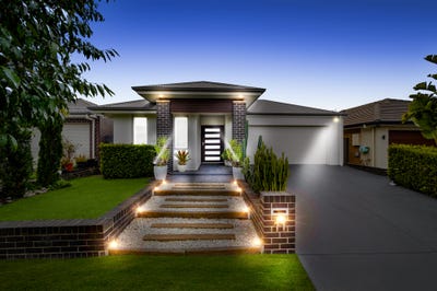 /international/au/11-moriarty-street-leppington-nsw-152115696/