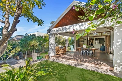 /international/au/20-loma-street-cottesloe-wa-148075012/