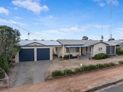 /international/au/61-daly-street-wallaroo-sa-151417044/