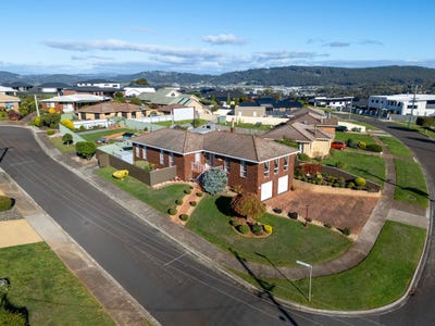 /international/au/11-skyline-drive-east-devonport-tas-151314708/
