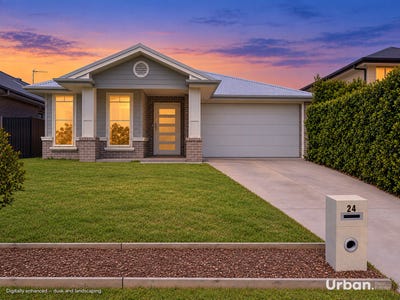 /international/au/24-macadamia-circuit-medowie-nsw-152104268/