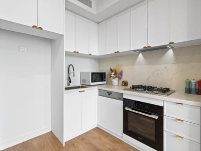 /international/au/703b-181-waymouth-street-adelaide-sa-148611788/?lang=en