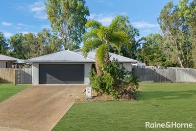/international/au/19-kirrama-court-bushland-beach-qld-151312000/