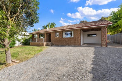 /international/au/28-daly-street-springton-sa-152665404/