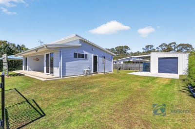 /international/au/5-jacaranda-court-woodgate-qld-152353036/
