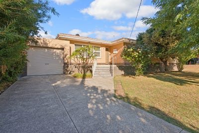 /international/au/42-dudley-street-midland-wa-151412496/