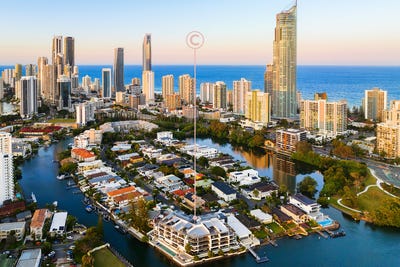 /international/au/202-30-32-paradise-island-surfers-paradise-qld-148103104/?lang=en