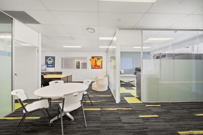 /international/au/6-79-west-burleigh-road-burleigh-heads-qld-505113352/