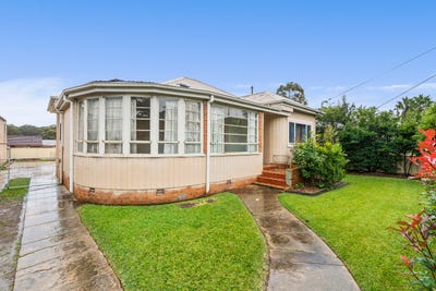 /international/au/165-kinghorne-street-nowra-nsw-151319624/
