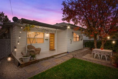/international/au/128-gladstone-street-mudgee-nsw-148210344/