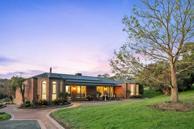 /international/au/211-belgrave-hallam-road-belgrave-south-vic-152630288/