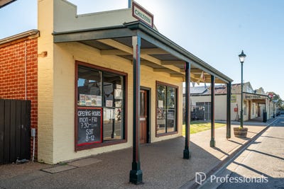 /international/au/11-conness-street-chiltern-vic-151116380/