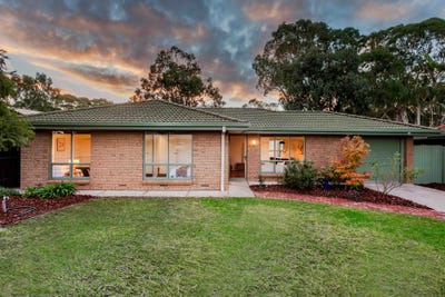 /international/au/87-delta-crescent-aberfoyle-park-sa-151249824/