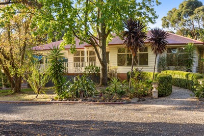 /international/au/130-fisken-road-mount-helen-vic-150982532/