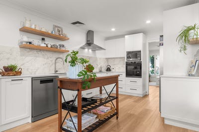 /international/au/6-33-35-dickinson-street-charlestown-nsw-151536220/