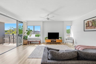 /international/au/5-42-scottsdale-drive-robina-qld-152252056/