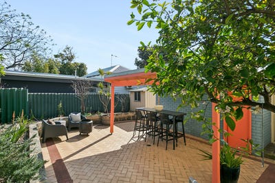 /international/au/41c-wellington-street-mosman-park-wa-152364792/