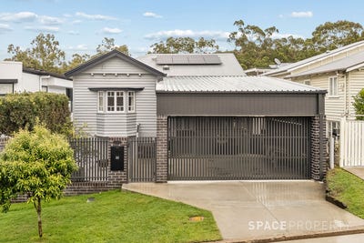 /international/au/33-fifth-avenue-bardon-qld-151197284/
