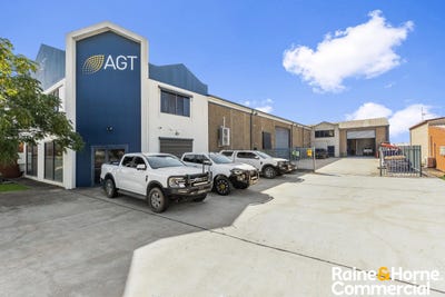 /international/au/11-cheshire-street-wagga-wagga-nsw-505108996/