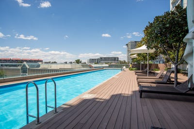/international/au/81-39-benjamin-way-belconnen-act-150956508/