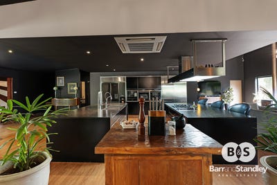 /international/au/mudstone-21-hawke-road-yeagarup-wa-505098720/