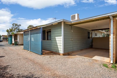 /international/au/2-76-moran-street-boulder-wa-152558872/