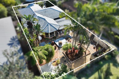 /international/au/18-patrick-place-berowra-heights-nsw-148275616/