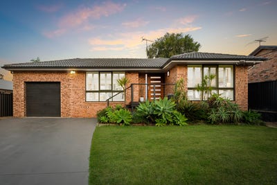 /international/au/12-patrick-place-berowra-heights-nsw-152357916/