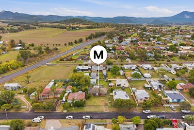 /international/au/19-laurel-street-kootingal-nsw-151360028/