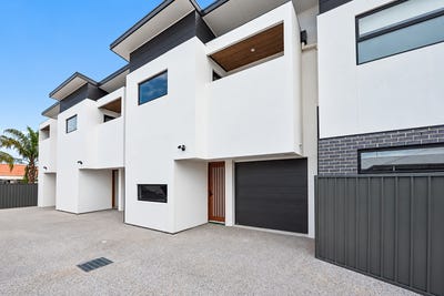 /international/au/2-3-3-3-lorne-avenue-blair-athol-sa-152496732/