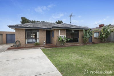 /international/au/4-8-reserve-road-west-melton-vic-151561736/