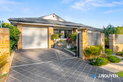 /international/au/32-gregorace-place-bonnyrigg-nsw-150947072/