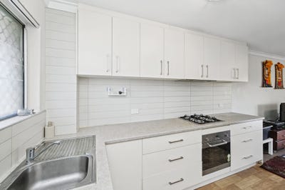 /international/au/39-303-harborne-street-glendalough-wa-152604460/