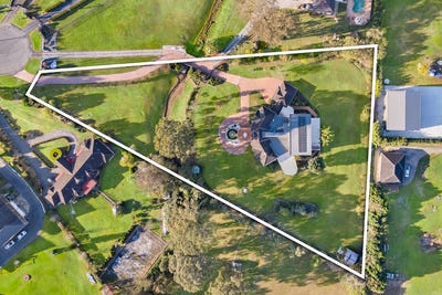 /international/au/12-culverston-avenue-denham-court-nsw-148286832/