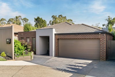 /international/au/55-clifton-park-drive-carrum-downs-vic-151135156/