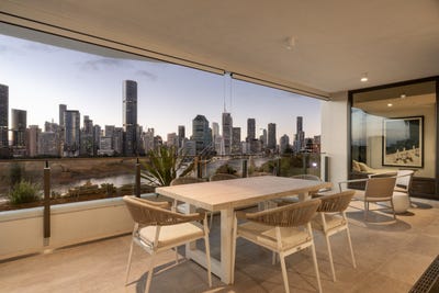 /international/au/2701-8-river-terrace-kangaroo-point-qld-151004000/