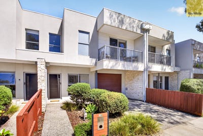 /international/au/15b-meikle-street-maddingley-vic-152588584/