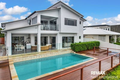 /international/au/17-quayside-drive-helensvale-qld-151462312/