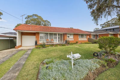/international/au/2-mae-crescent-panania-nsw-152466636/