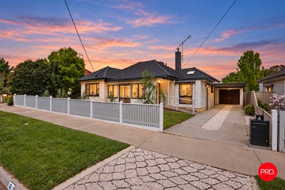 /international/au/4-graham-street-kangaroo-flat-vic-152641848/